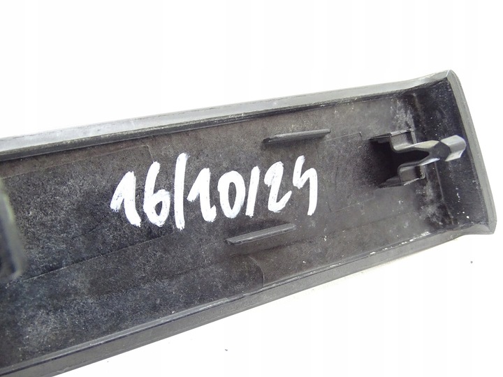 фото №9, Планка dekor дверь правые зад чёрный пианино audi a4 b9 8w0867420h