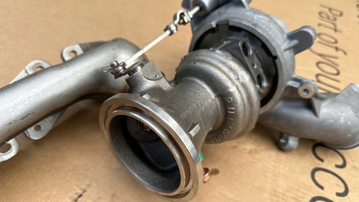 фото №12, Mercedes m264 2.0 бензин турбонагнітач турбіна turbo a2640903800