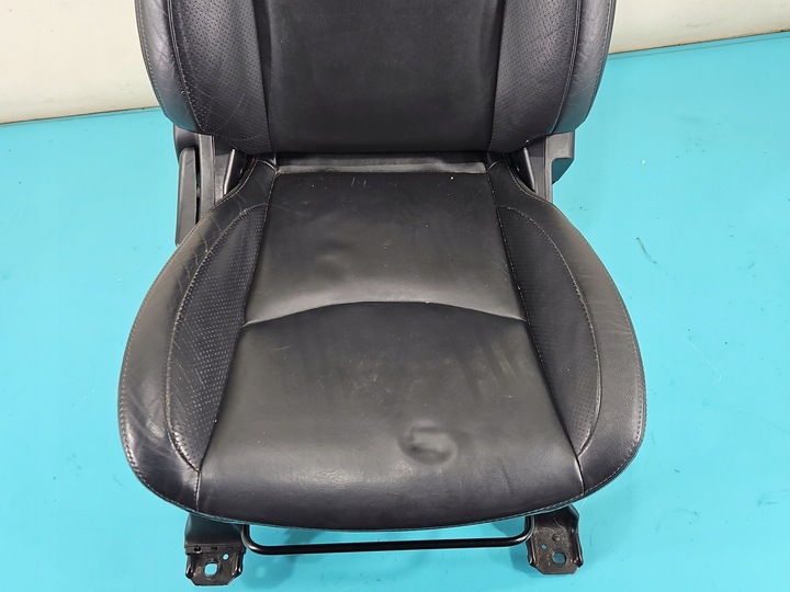 фото №16, Сидіння комплект диван шкіра peugeot 4007