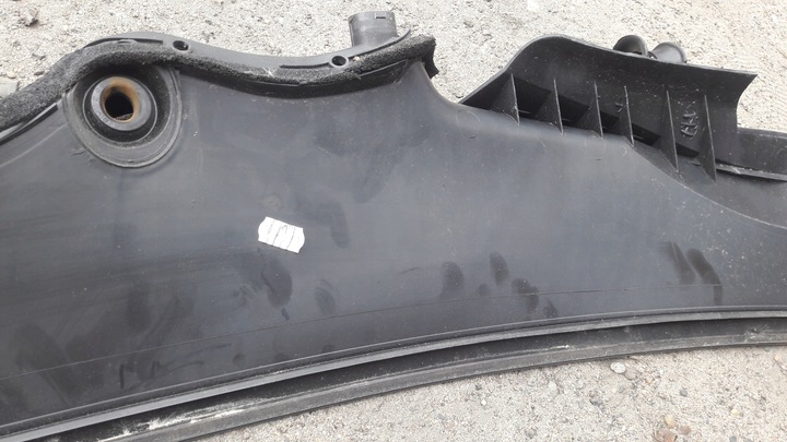 фото №12, Mercedes w203 панель под лобовым стеклом пластик защита стёкла европа 2038301713