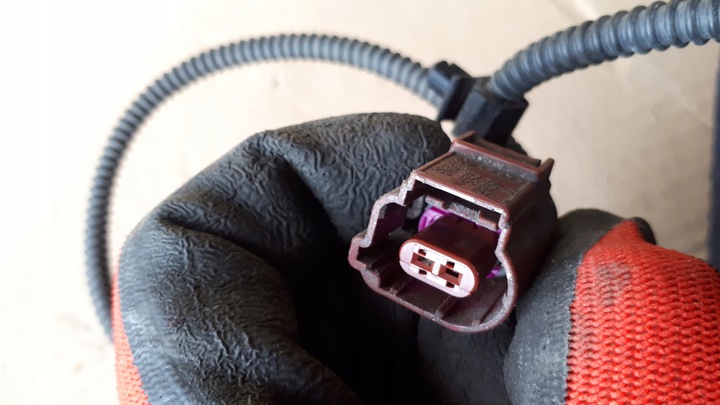 фото №8, A4 b8 рестайлінг штекер роз'єм 8k0973702a a5 q5 a6 c7