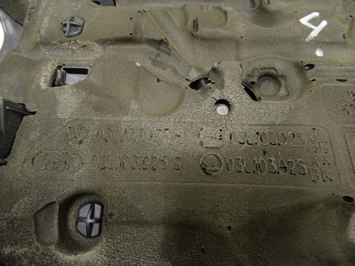 фото №6, Защита крышка двигателя верхняя 2.0 tdi 03l103925bk skoda superb ii octavia ii