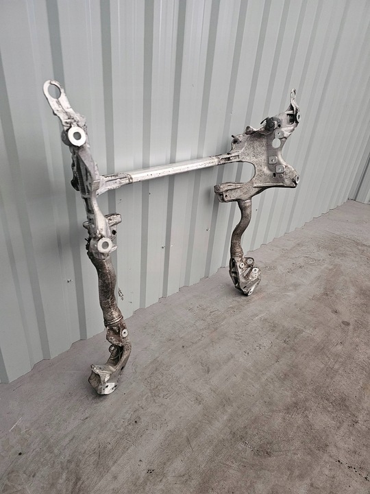фото №7, Audi a5 8t a4 b8 2007- 8t0399315h балка pod двигатель подрамник тележка