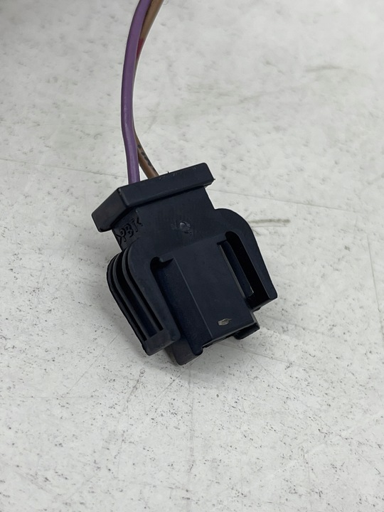 фото №6, Audi volkswagen seat skoda штекер разъём соединитель + шланг 893971632