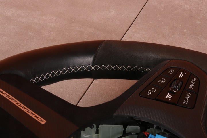 фото №12, Bmw f44 g20 g21 g22 g23 g26 руль m-performance карбон алькантара