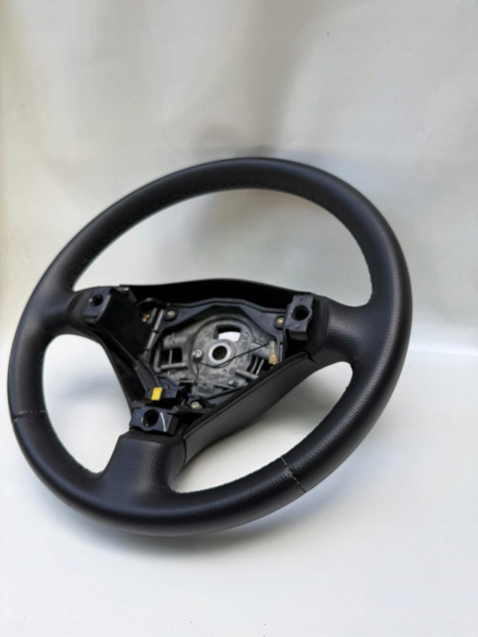 фото №8, Руль peugeot 307 96345023