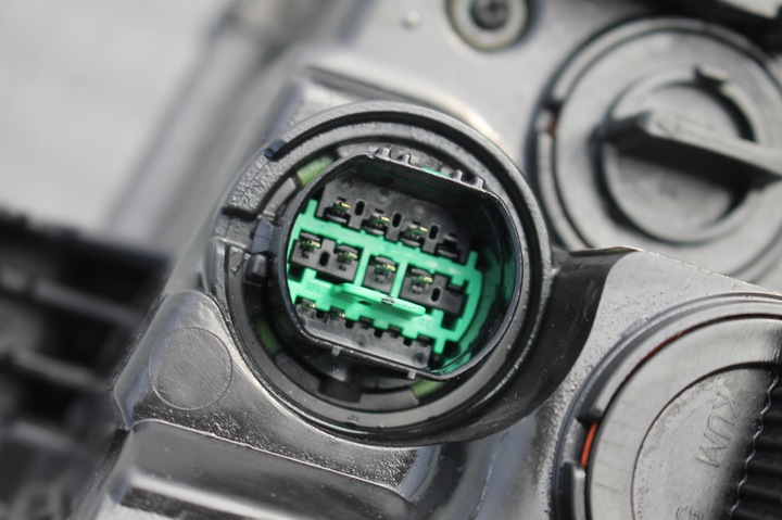 фото №13, Лампа правая передняя фара правые перед kia sportage iv 15-21