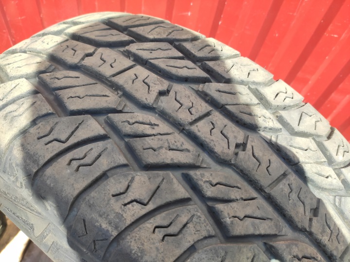фото №12, Jeep cherokee liberty kk 18" диски алюминий шины 5x114.3 et20 kpl