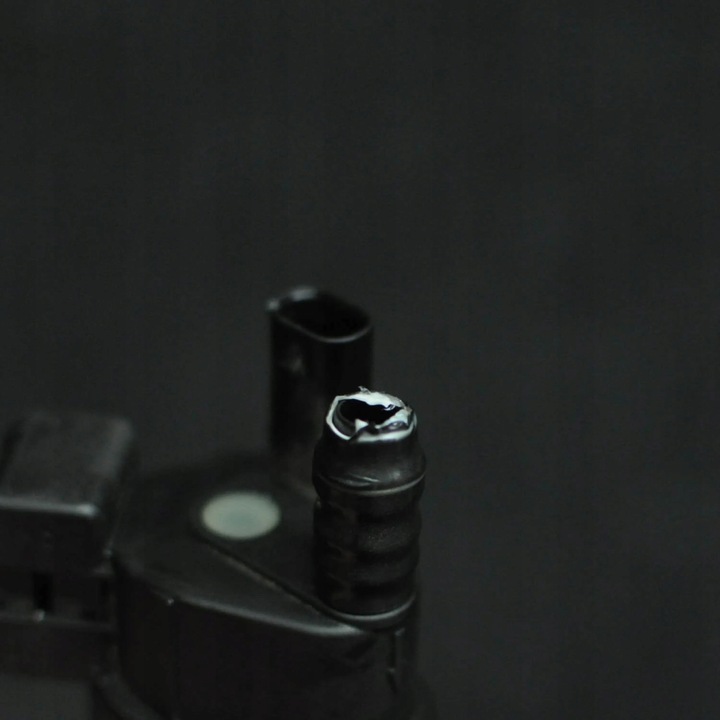 фото №6, Audi a4 s4 b8 8k 2013 клапан вакуум / електроклапан турбіни