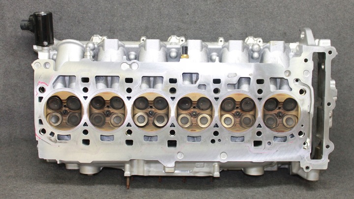 фото №14, Bmw g30 g11 g14 g05 g06 g07 4.0i b58b30c головка комплектна вали - 8632293