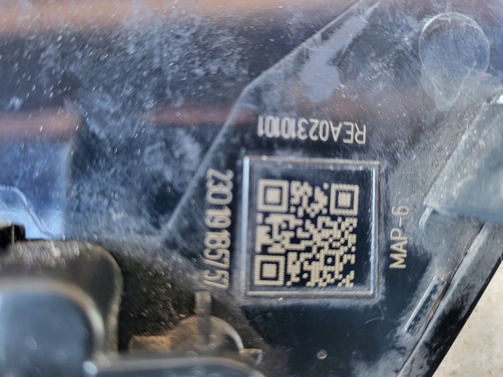 фото №8, Решітка решітка радіатора renault megane v знак з камера логотип емблема megane v