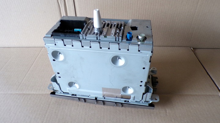 фото №9, Focus 2 ii радио 8m5t18k931gc