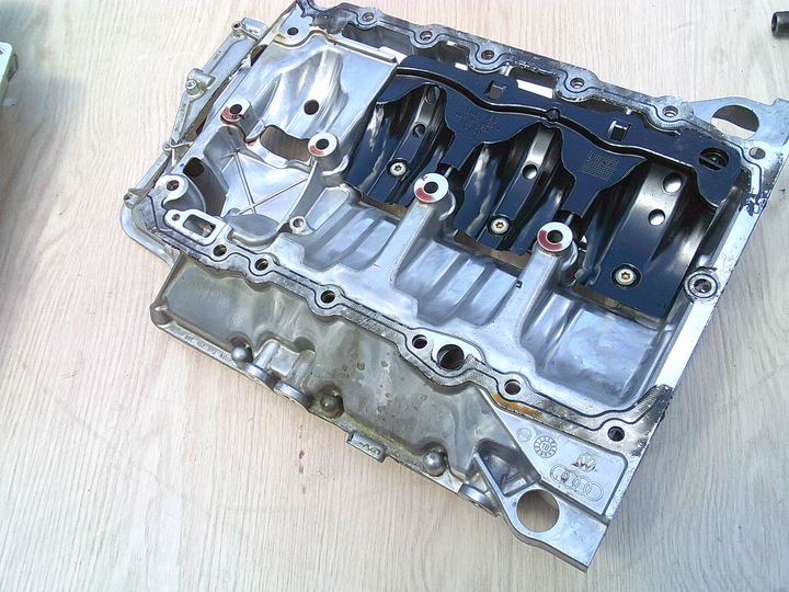 фото №8, Vw skoda audi seat 2.0 tsi tfsi dkz піддон масляна масла картер 06l103603ag