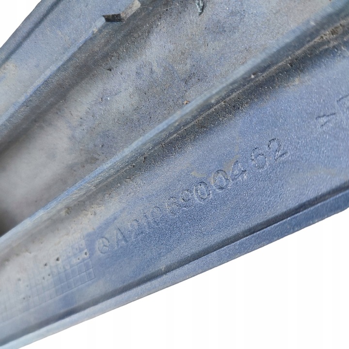 фото №10, Планка дверь правые перед mercedes e w210