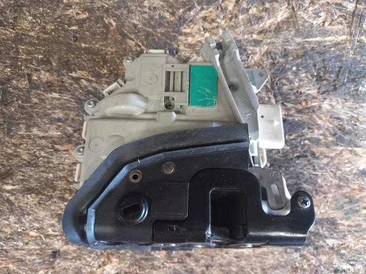 фото №6, Audi a3 8v замок дверь левый зад 5 pin 8k0839015g