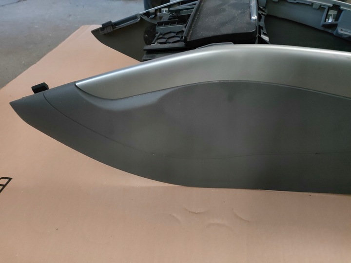 фото №8, Audi a4 b8 туннель подлокотник европа