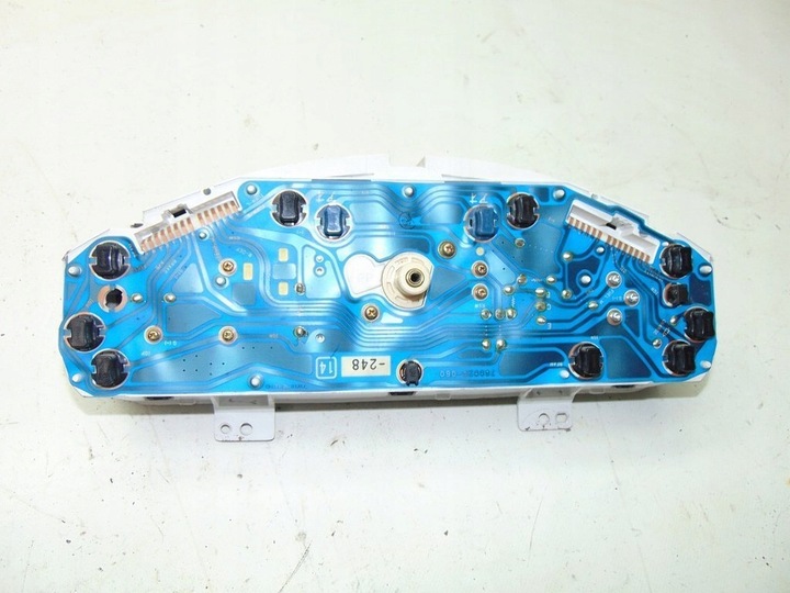 фото №9, Mazda demio 1.3 99r спидометр приборы пробег. 200350km