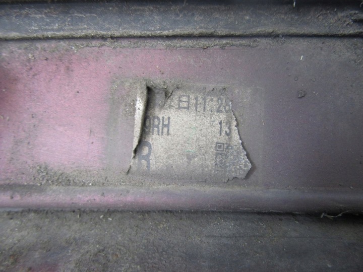 фото №8, Mazda 3 bp iv 20r молдинг пороговая правая накладка na порог 46v bcjh-51p41 46v
