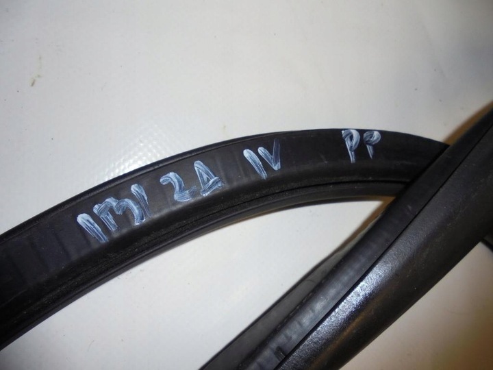 фото №4, Прокладка кузовна праві перед seat ibiza 6j iv 4 htb