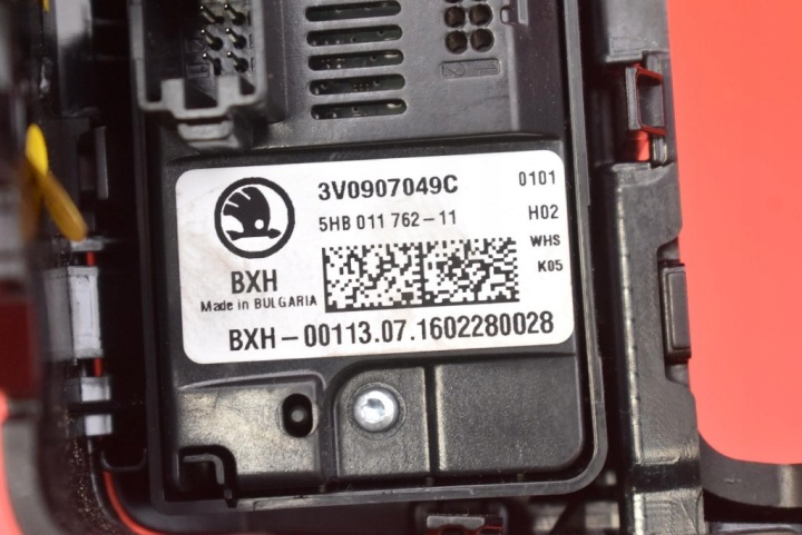 фото №9, Панель керування повітропровід клімат зад 3v0907049c skoda superb 3 iii 15-20