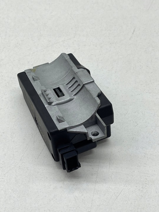 фото №6, Audi a8 d4 a7 a6 c7 модуль блокування колонки кермо легальна!