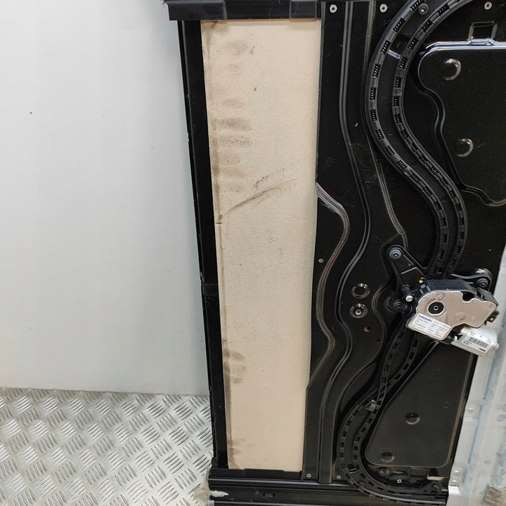 фото №8, Bmw 7 g11 g12 2017 люк комплект