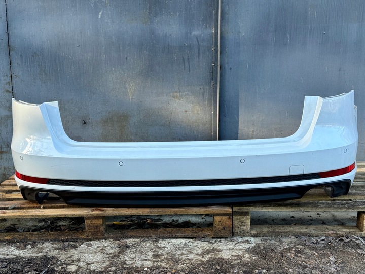 фото №1, Audi a4 b9 универсал бампер зад s line 4 pdc ls9r