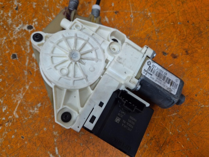 фото №4, Renault megane iii 08-14 hb склопідйомник  зад ліве 827310002r k4m r858
