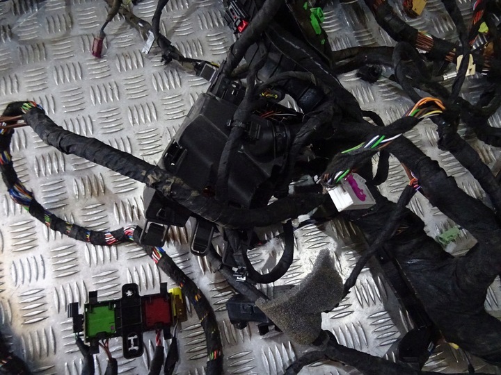 фото №5, Audi q4 suv e-tron установка комплектна джгут комплектна