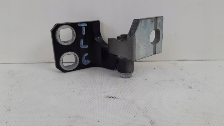 фото №1, Jeep renegade петля дверь левый зад верх 876