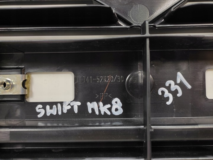 фото №7, Suzuki swift mk8 решётка радиатора решётка радиатор перед 17-
