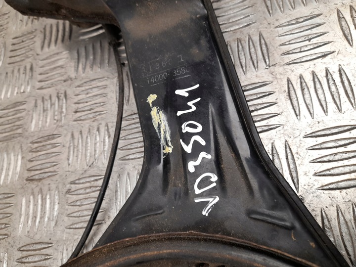 фото №5, Корпус фільтра повітря mercedes-benz w110 200d 1965 140003580