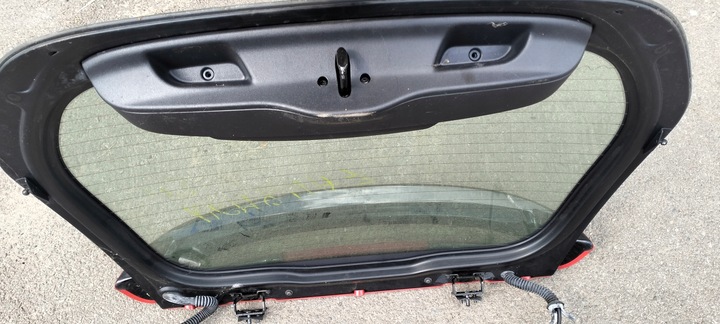 фото №3, Volvo c30 - кришка зад задня спойлер r-design скло