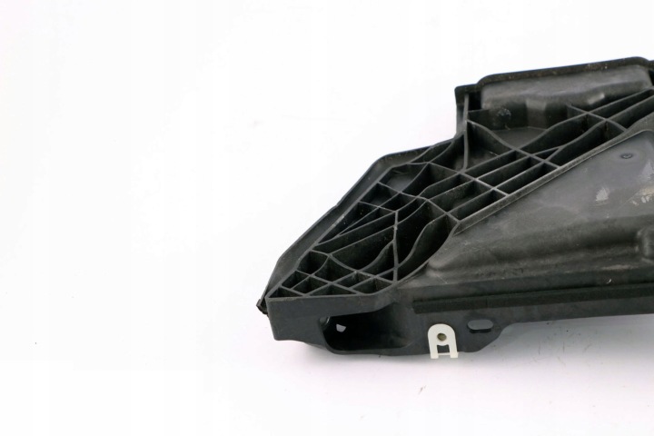 фото №11, Bmw f40 f44 кришка корпус акумулятора 7473113 51717473113