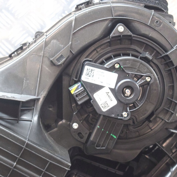 фото №8, Tesla модель 3 2021 обігрівач / комплект