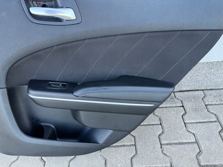 фото №5, Dodge charger srt задний правые боковина дверь 2015+