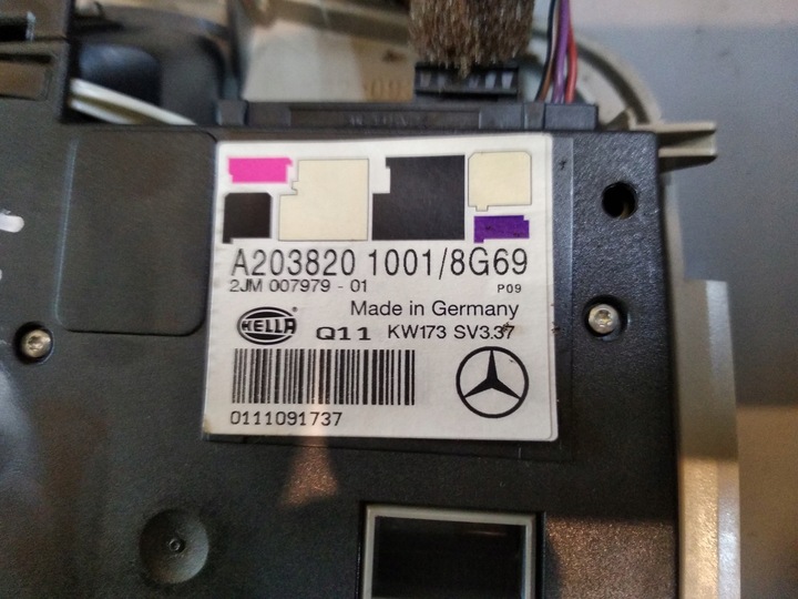 фото №7, Mercedes-benz w203 лампа потолок a2038201001