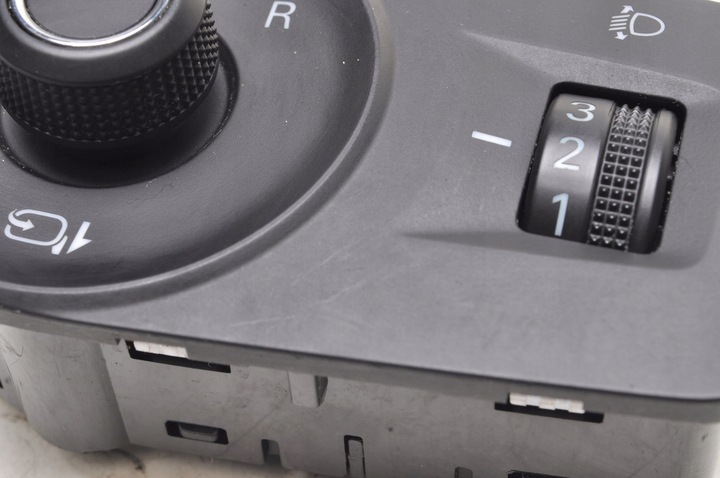 фото №7, Mg zs переключатель регулировка зеркал джойстик uk рестайлинг 10356259