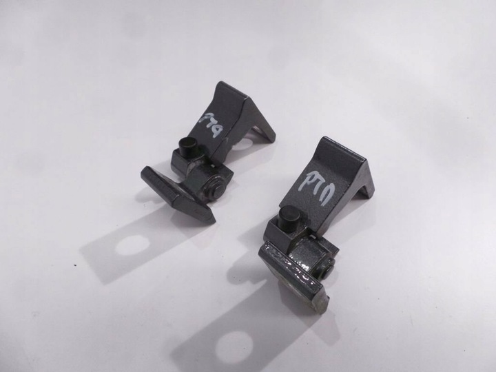 фото №1, Seat ibiza v 2018 петля дверь правый зад lx7r