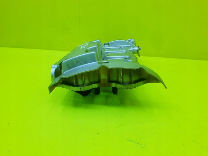 фото №6, Крышка клапанов audi a4 b7 a3 8p a6 c6 passat 2.0 tfsi ea113