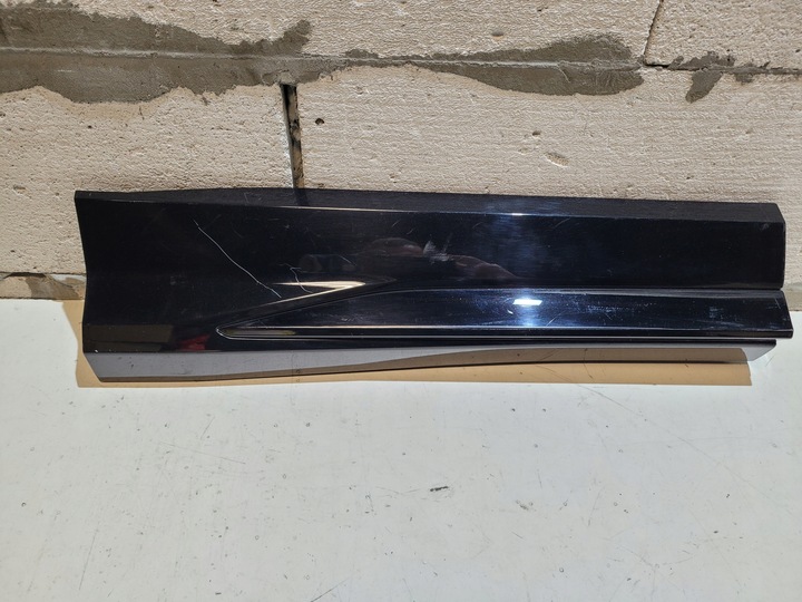 фото №1, Планка дверь правые зад audi q3 ii 83a