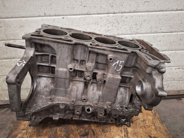 фото №6, Blok низ двигателя peugeot 207 1.6 vti бензин код двигателя: psa5fx nr15