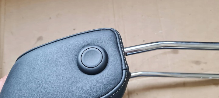 фото №11, Q7 4m ii подголовник сиденья левый перед кожа sline 4m0881903c