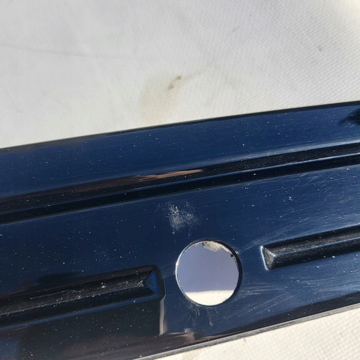 фото №11, Спойлер бампера планка зад audi e tron 4ke 4ke807833d