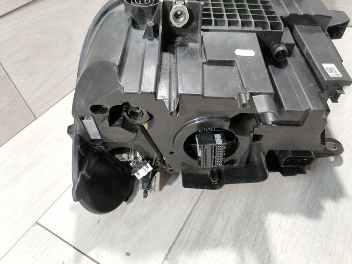 фото №11, Bmw x1 f48 lci лампа полный led правая 5a01172-02