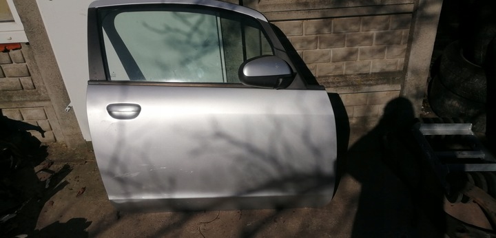 фото №1, Mitsubishi colt 3d 04-12 двері праві передні