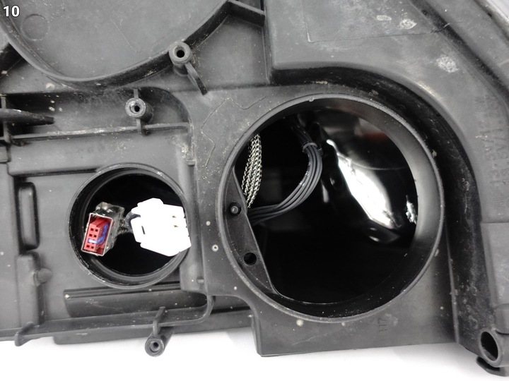 фото №11, Audi q7 4l0 рестайлинг 09-15 лампа ксенон + led некорректируемая правая перед европа