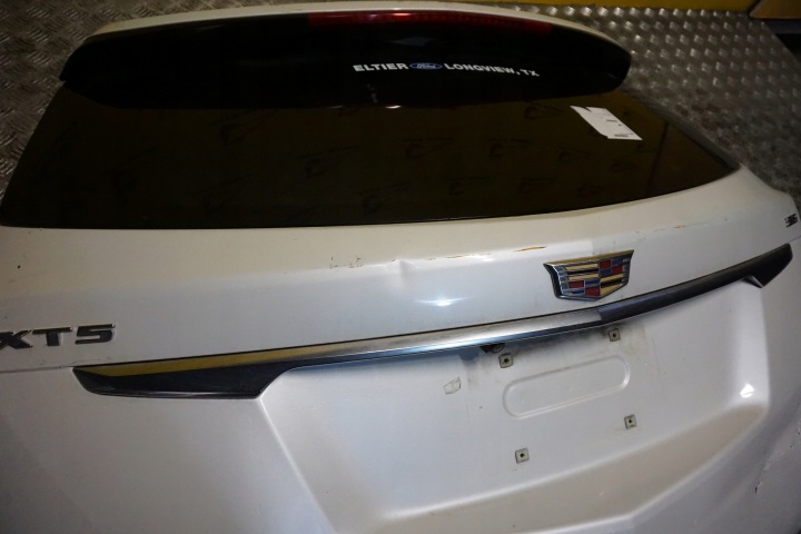 фото №11, Cadillac xt5 2017 - 2024 кришка задня багажника скло спойлер комплектна usa