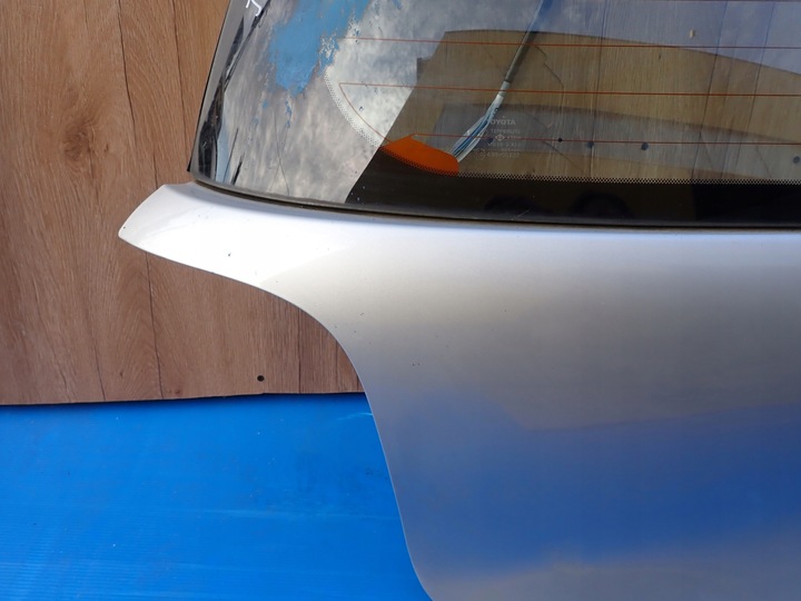 фото №12, Toyota yaris jp 99-05 кришка багажника скло 199