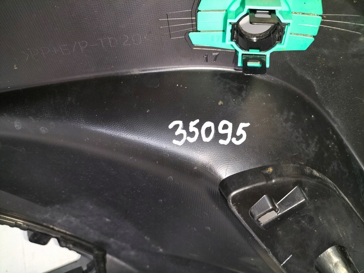 фото №10, Бампер задній зад toyota corolla cross 20-